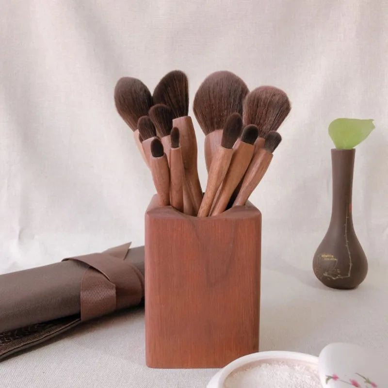Wood Makeup Brushes Set Cosmetic Powder Blush Foundation Sculpting Eye Shadow Professional Beauty Make Up Brush