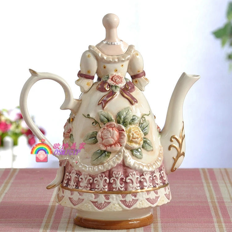Nobility Beauty Dress Coffee Pot Ceramic Teapot Drinkware Royal Wedding Party Tools Tea Pot Set 1300ml