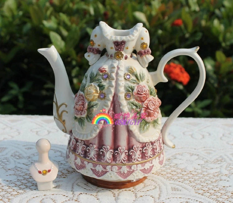 Nobility Beauty Dress Coffee Pot Ceramic Teapot Drinkware Royal Wedding Party Tools Tea Pot Set 1300ml
