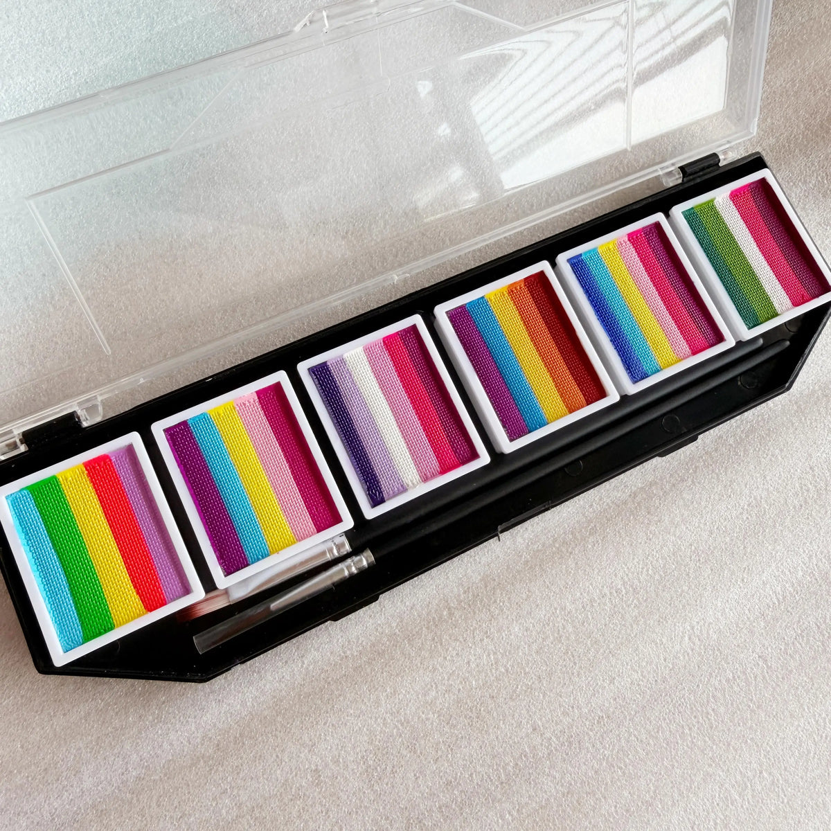 12 Color Popular Multicolor Child Body Painting Kids Face Paint Bodyart Palette Party Makeup Beauty Paint Palette With Brush Kit