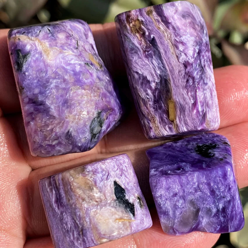 Natural Purple Charoite Rough Crystal, Polished, Suitable for Jewelry Making, Luxury Collectible Gifts, Bohemian Home Décor