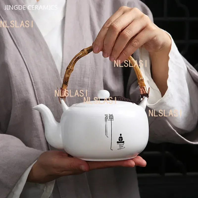 680ml Large Capacity Ceramic Teapot Zen Beam Pot Home Beauty Tea Set White Porcelain Tea Infuser Traditional Tea Accessories