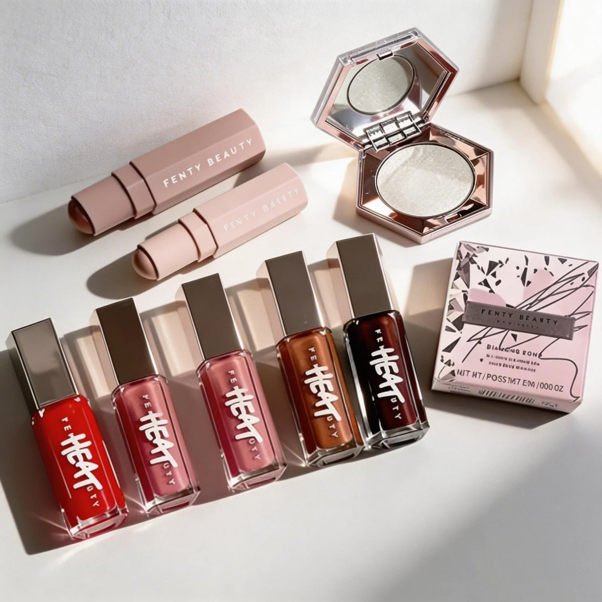 Fashion Fenty Beauty Contour Stick Concealer Facial Matte 3D Diamond Highlight Non Fading Water Gloss Lip Glaze Gloss Cosmetics